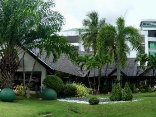 The Ritz Hotel at Garden Oases image 13
