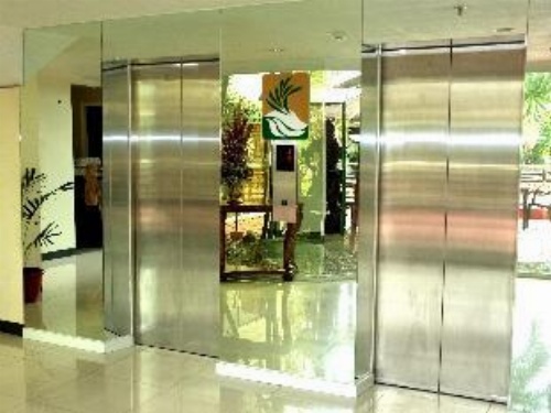 The Ritz Hotel at Garden Oases image 20
